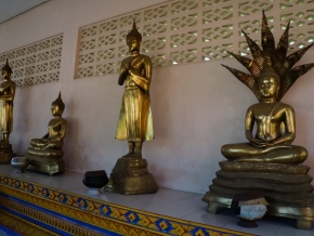 吉兰丹站佛寺