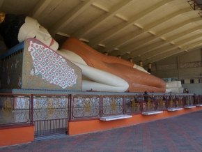 吉兰丹卧佛寺